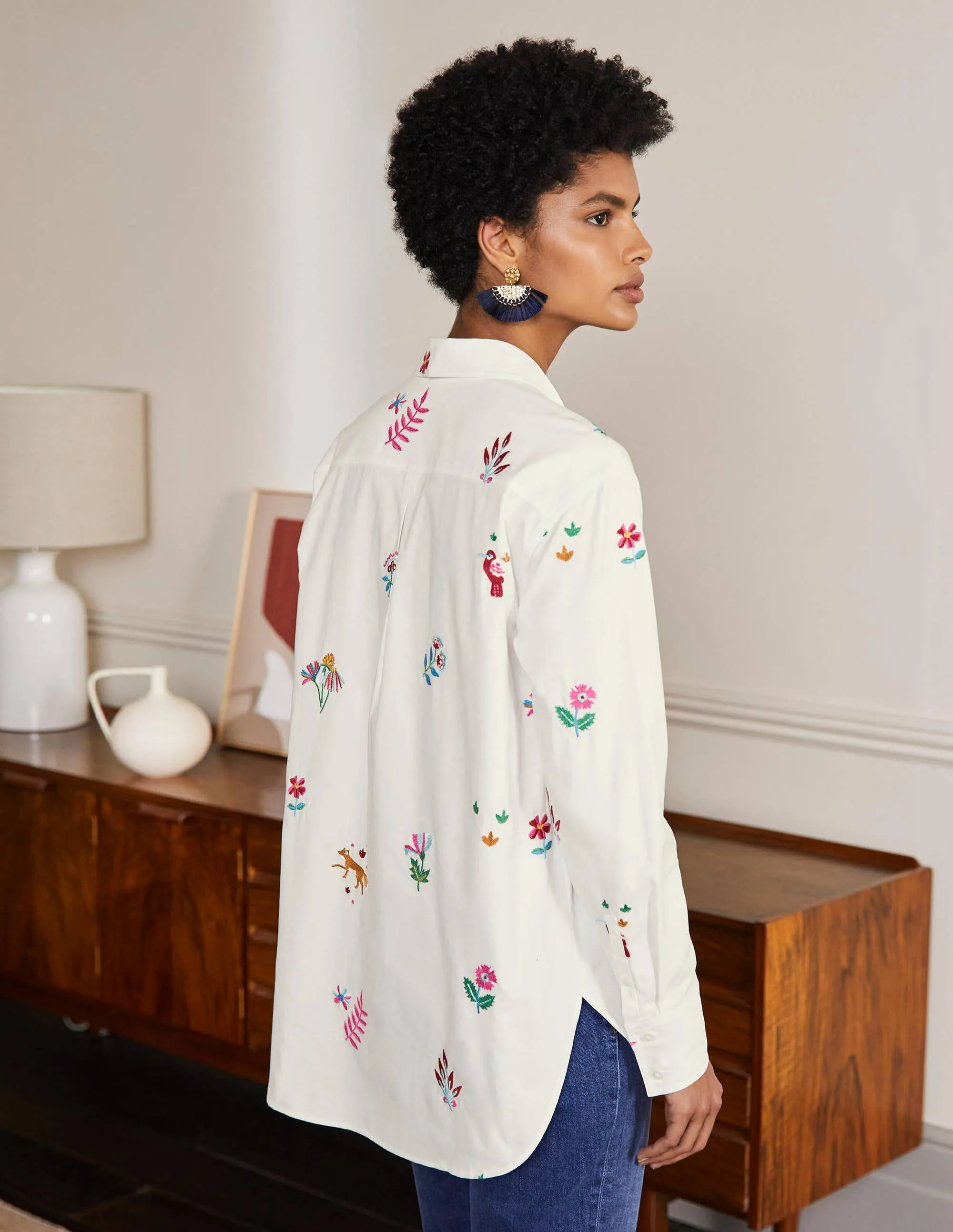 Agnes Oversized Shirt-White Embroidered