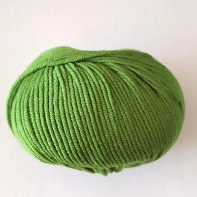 Bellissimo 8 - Extra Fine Merino 8py/DK 50gm