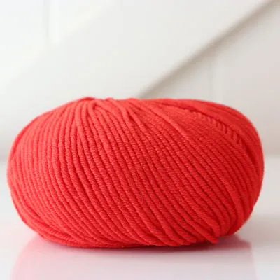 Bellissimo 8 - Extra Fine Merino 8py/DK 50gm