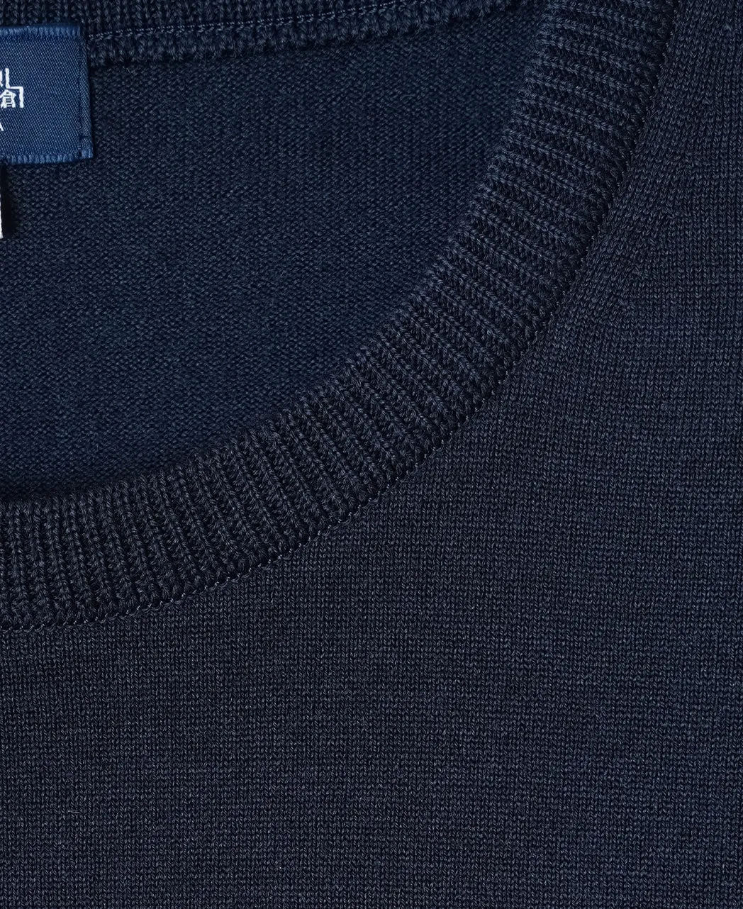 FF30G crew neck Sweater Super Extra Fine Merino