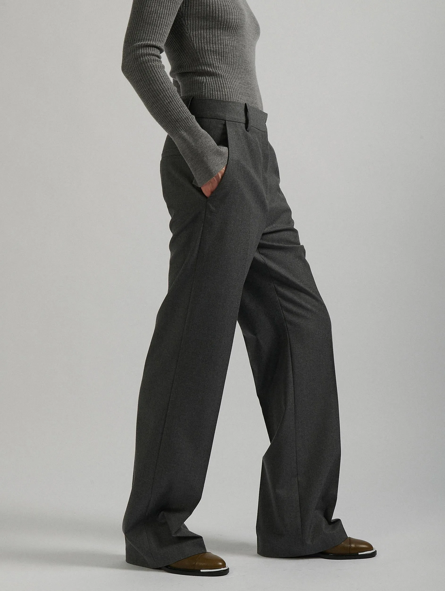 Grey flannel low-waist trousers