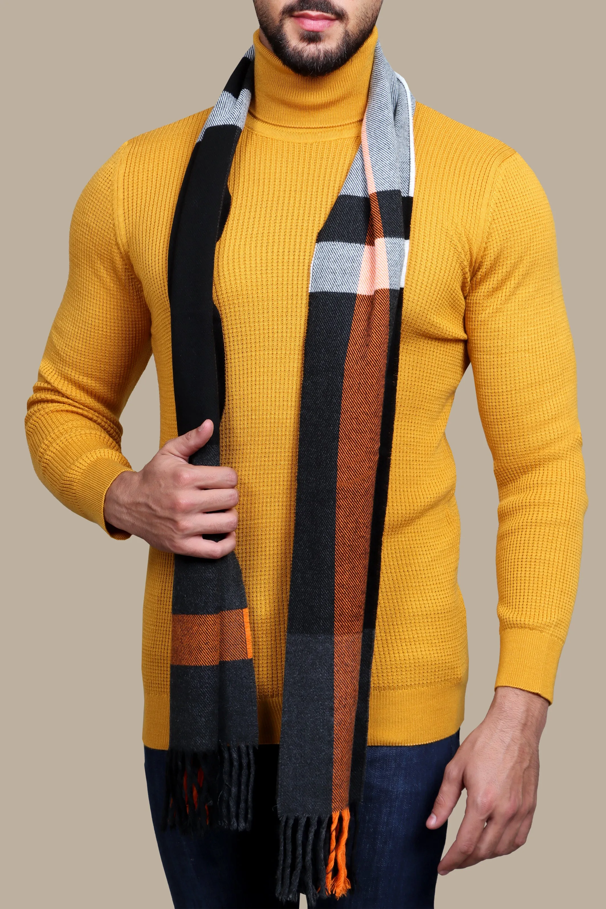 Havan Checks: Wool Scarf with Bold Elegance