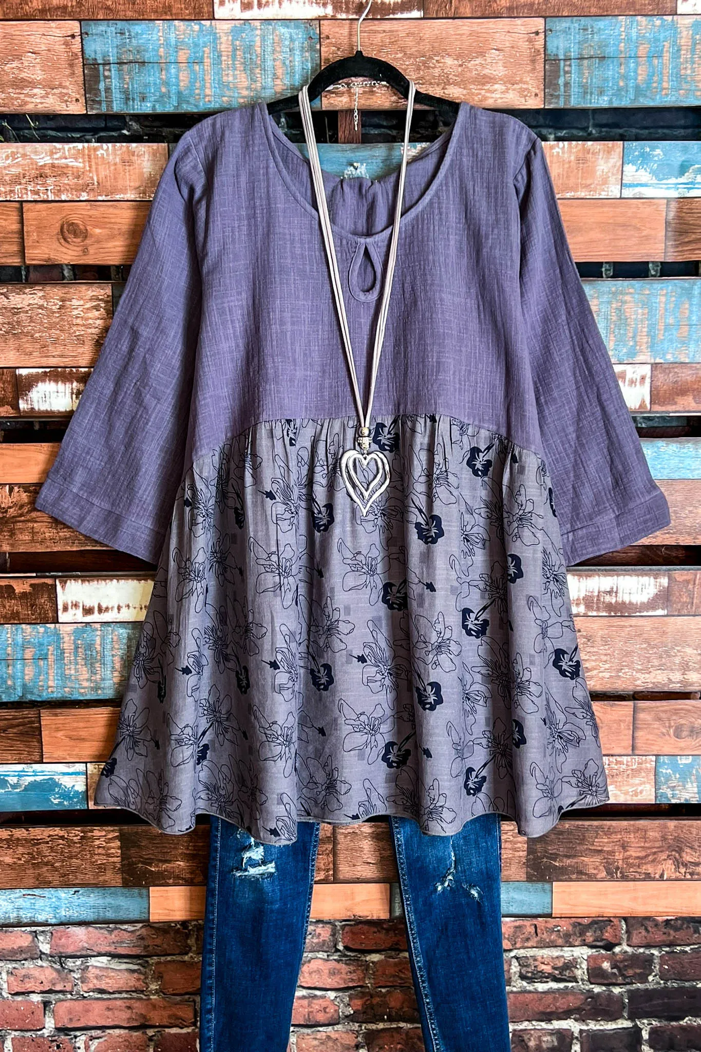 JOYFULLY YOURS BABYDOLL TUNIC IN GRAY