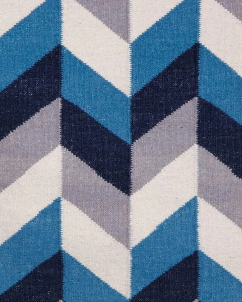 Kilim Hand Woven Dhurrie Wool Rug Classic and Stylish | 4 x 6 Feet