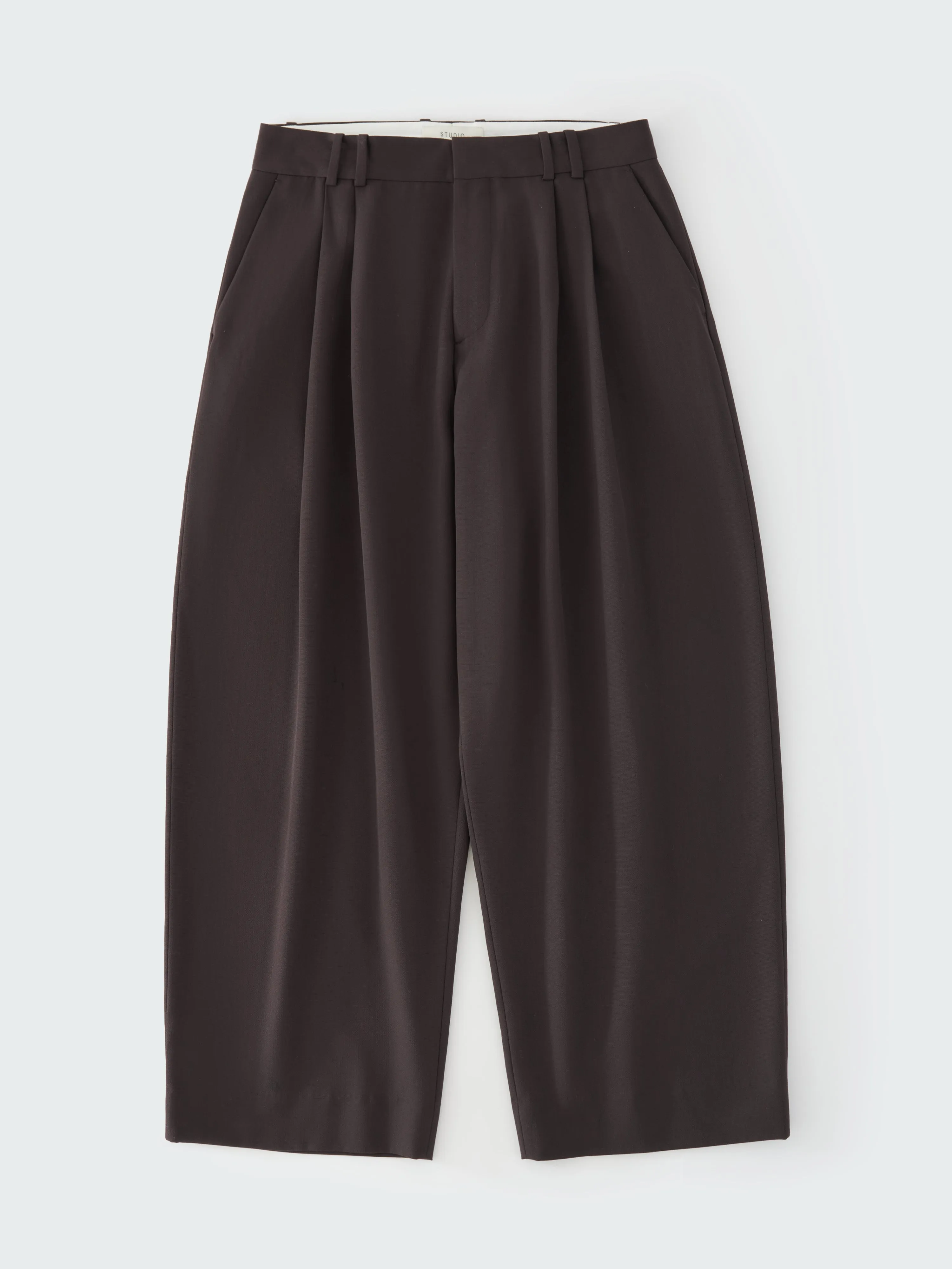Line Pant in Espresso Brown