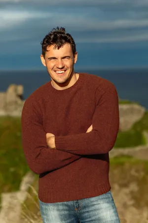 Mens Seamless Saddle Shoulder Shetland Jumper - Rust