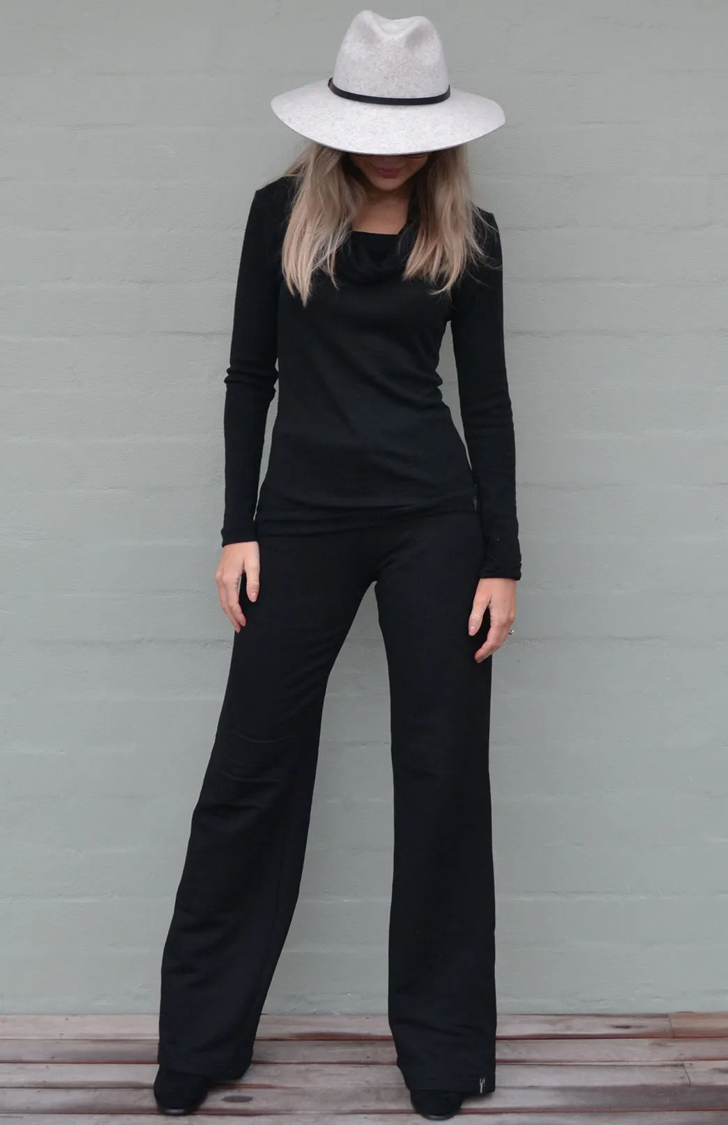 Pre Loved: Fleece Yoga Pants (size 18)