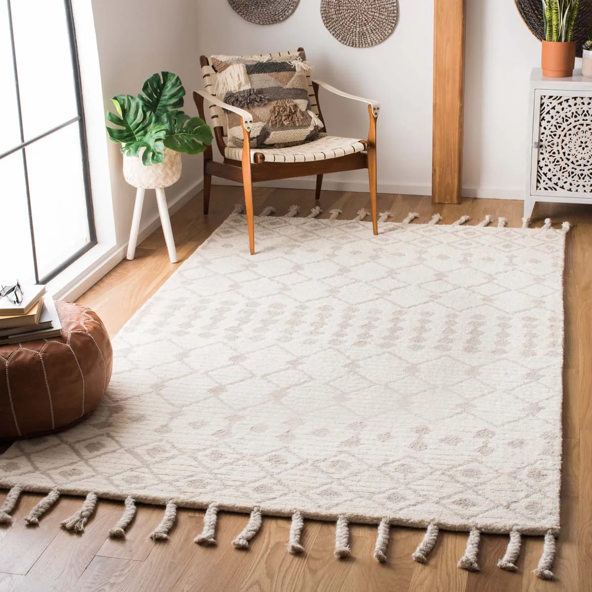 Safavieh Casablanca 203 Rug, CSB203