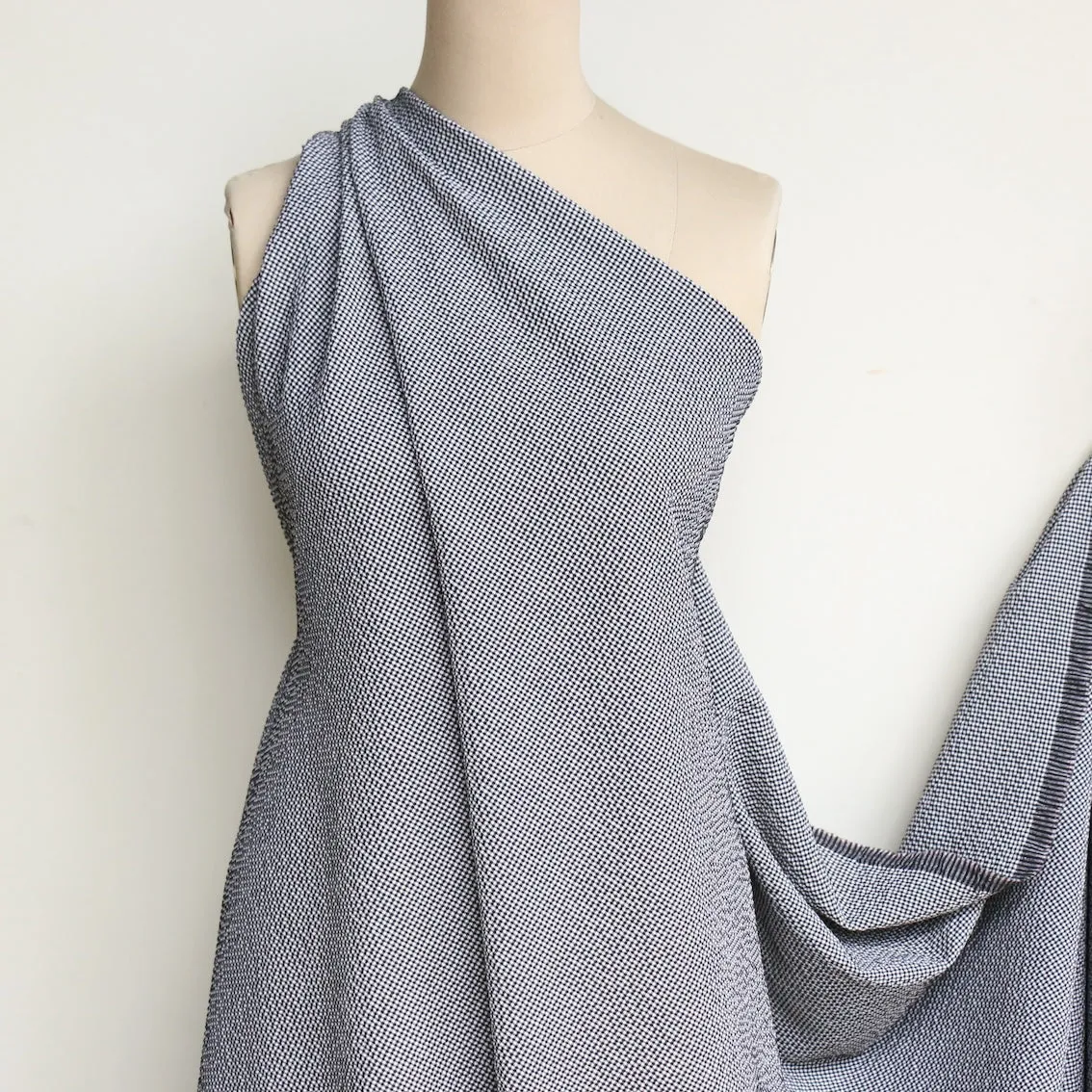 Sara Black Wool Seersucker