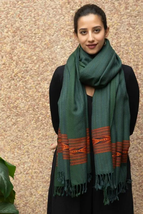 TICH Fine, Soft Himachal Plain Wool Shawl - Bottle Green