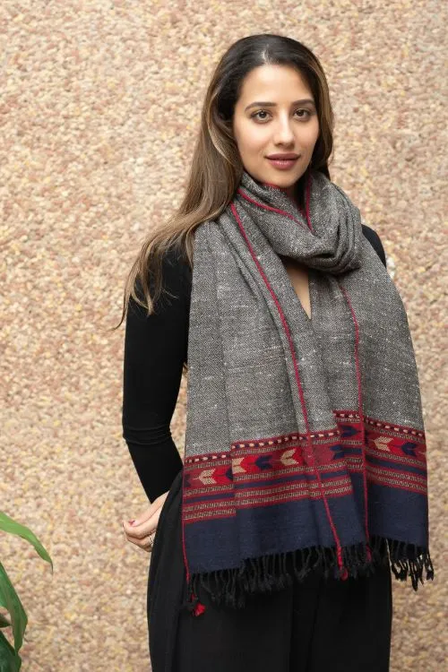 TICH Fine, Soft Himachal Wool Stole - Grey & Blue Arrows