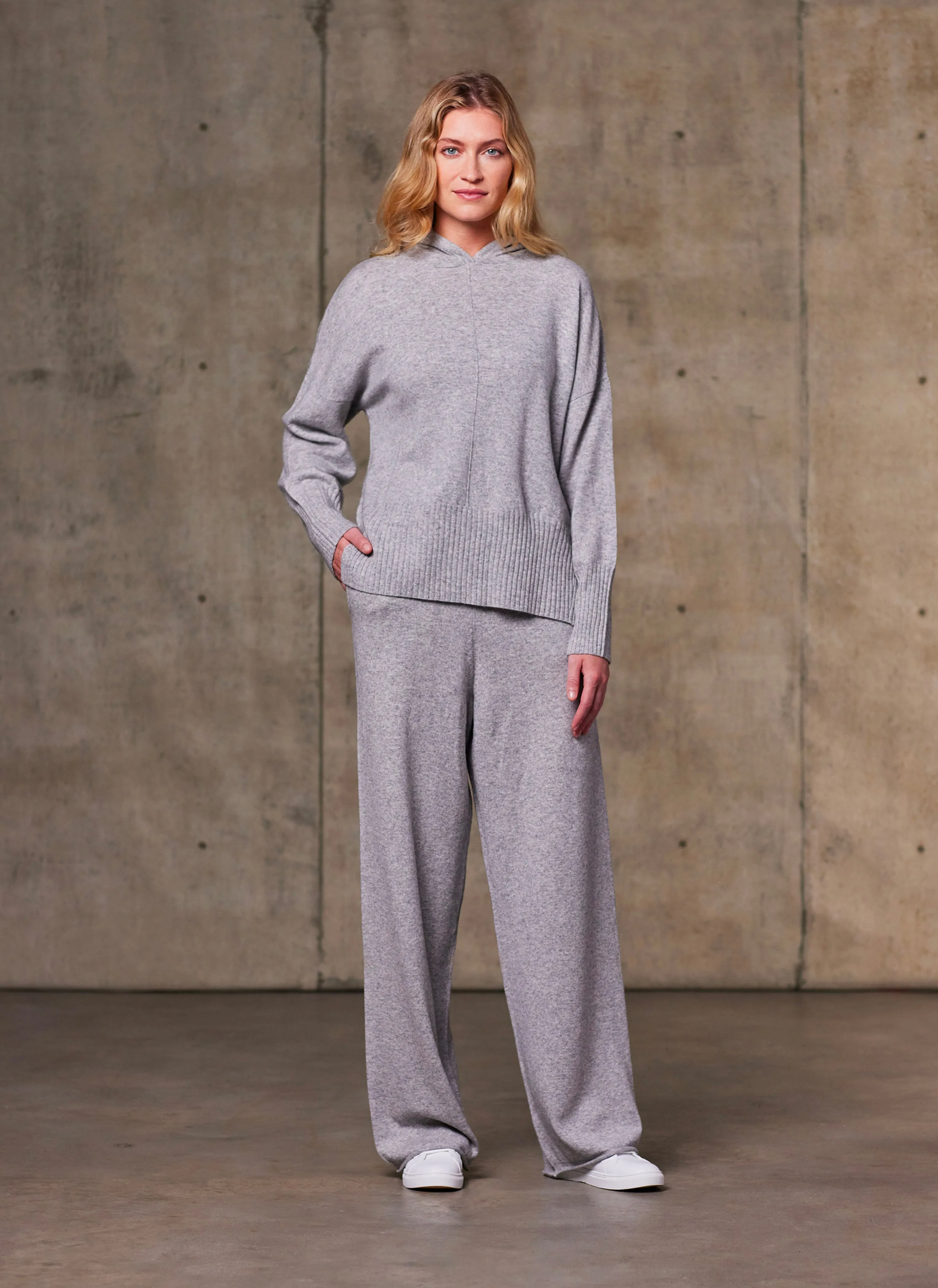Women's Siena Full Leg Cashmere Pants in Light Grey